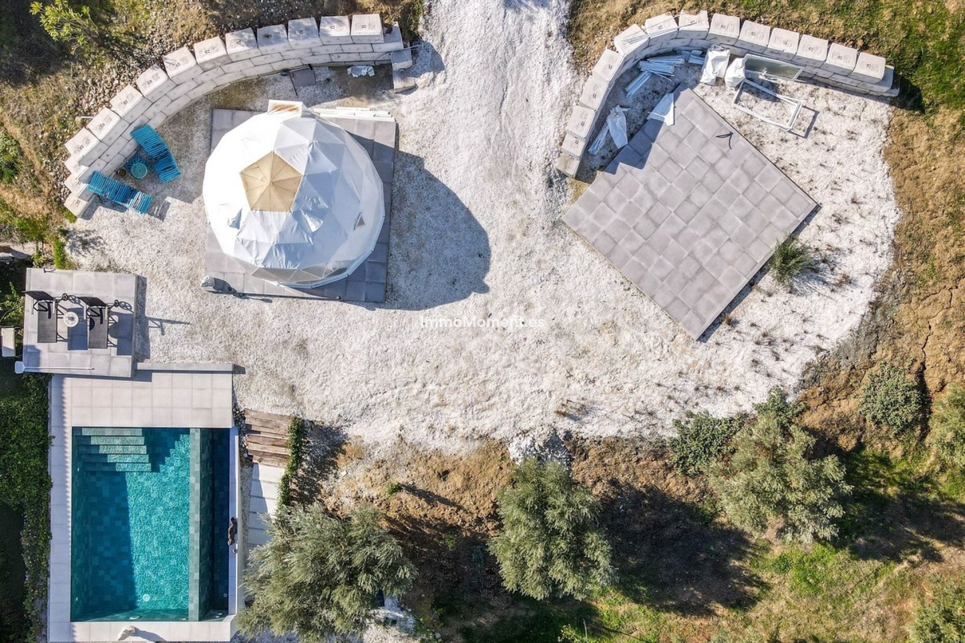 Resale - Villa - Inland  - Coín