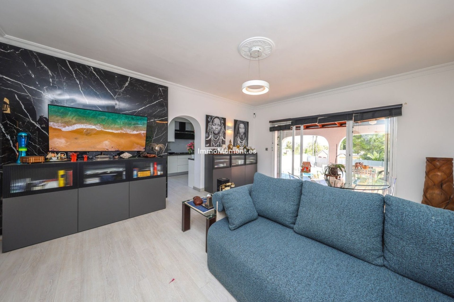 Resale - Villa - Inland  - Coín