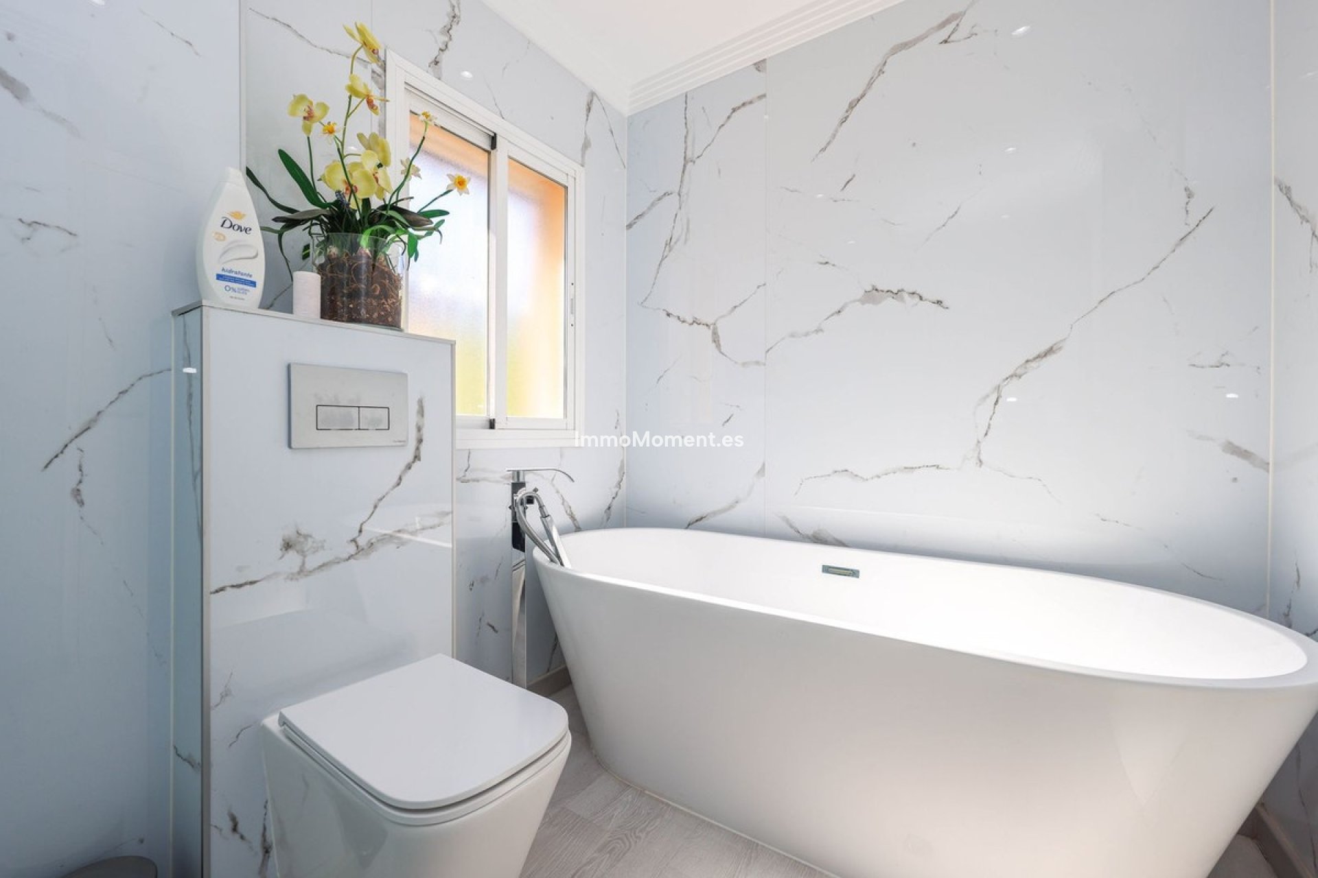 Resale - Villa - Inland  - Coín