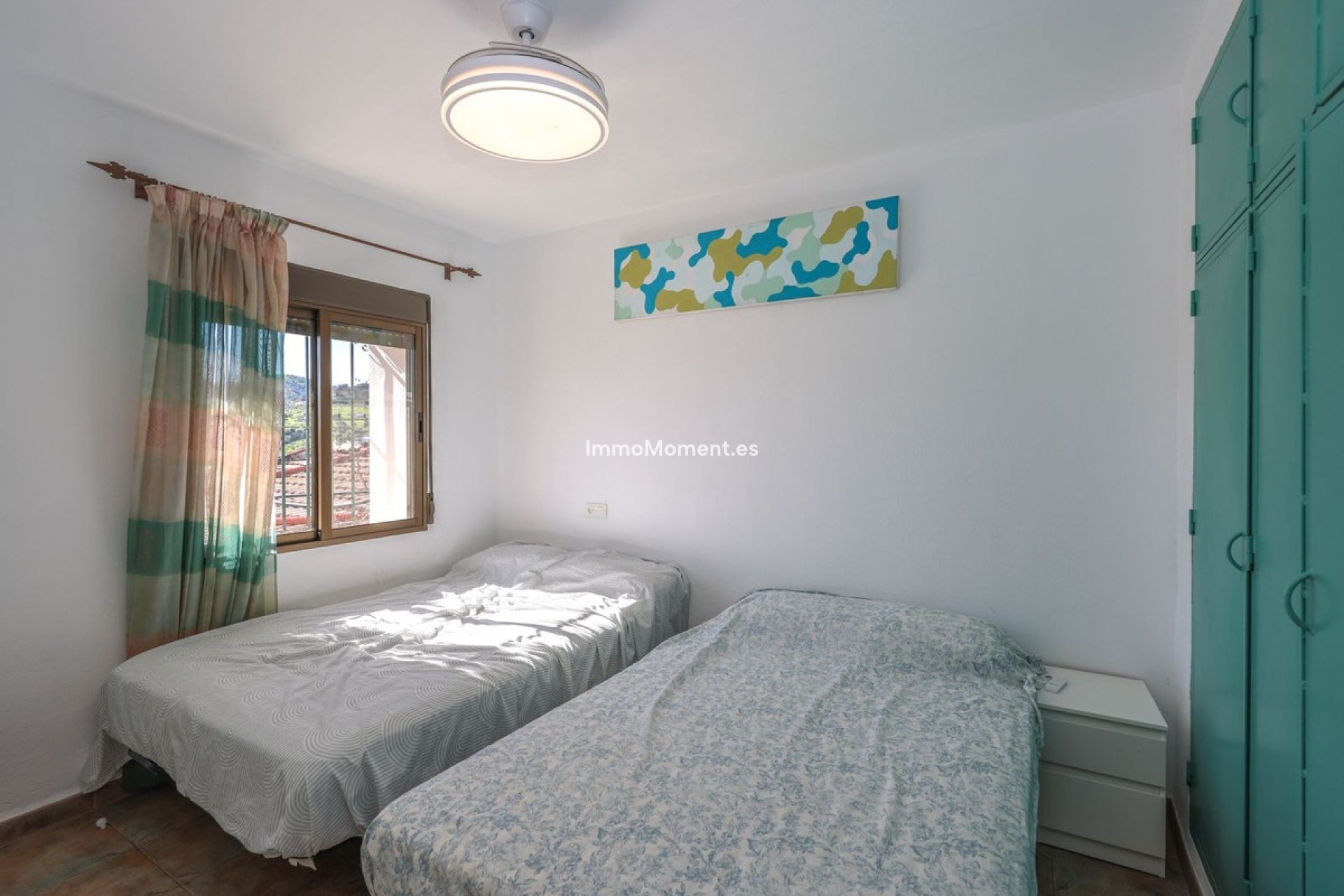 Resale - Villa - Inland  - Coín