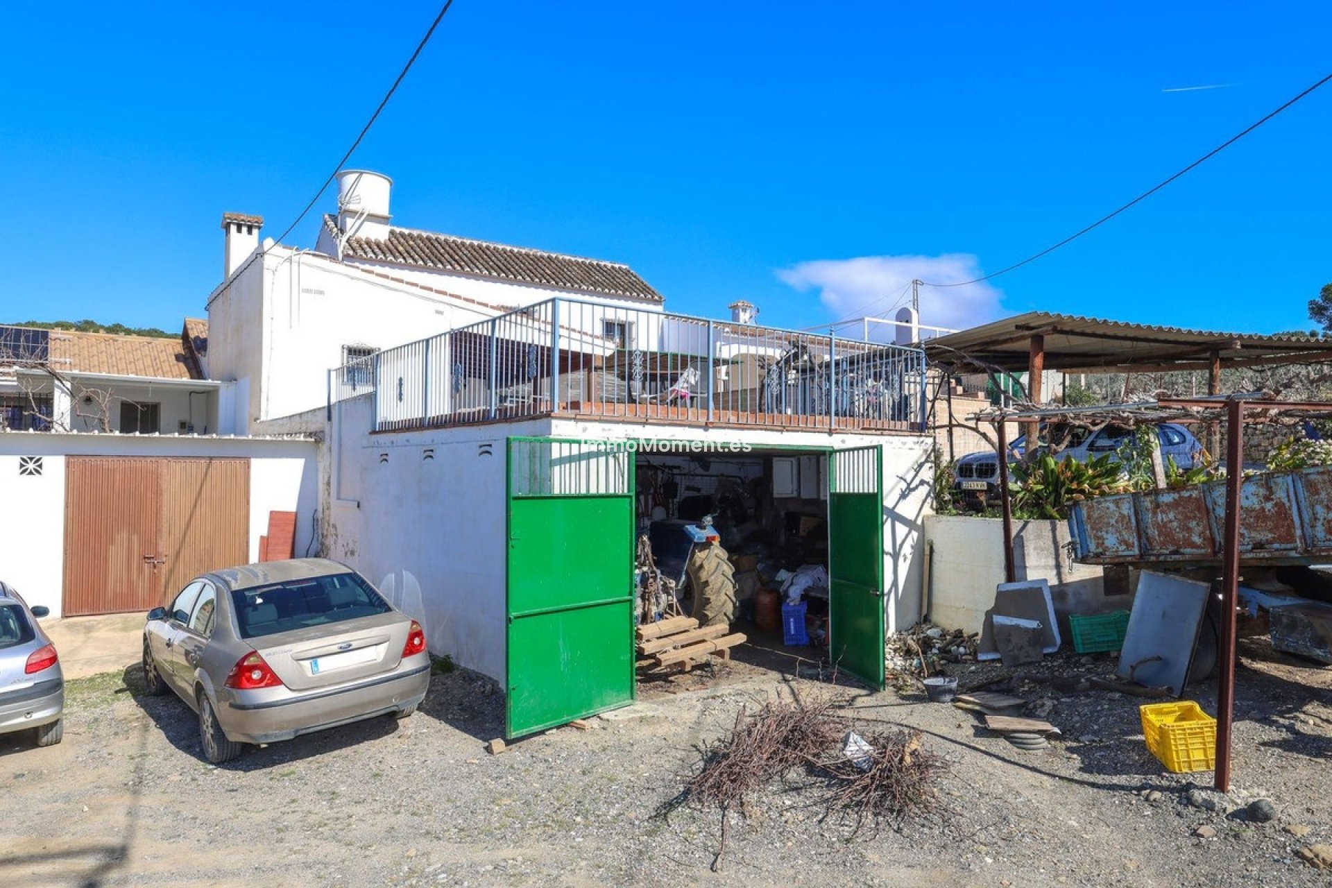Resale - Villa - Inland  - Coín