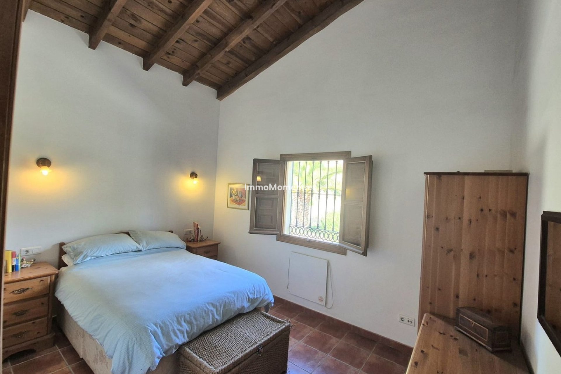 Resale - Villa - Inland  - Coín