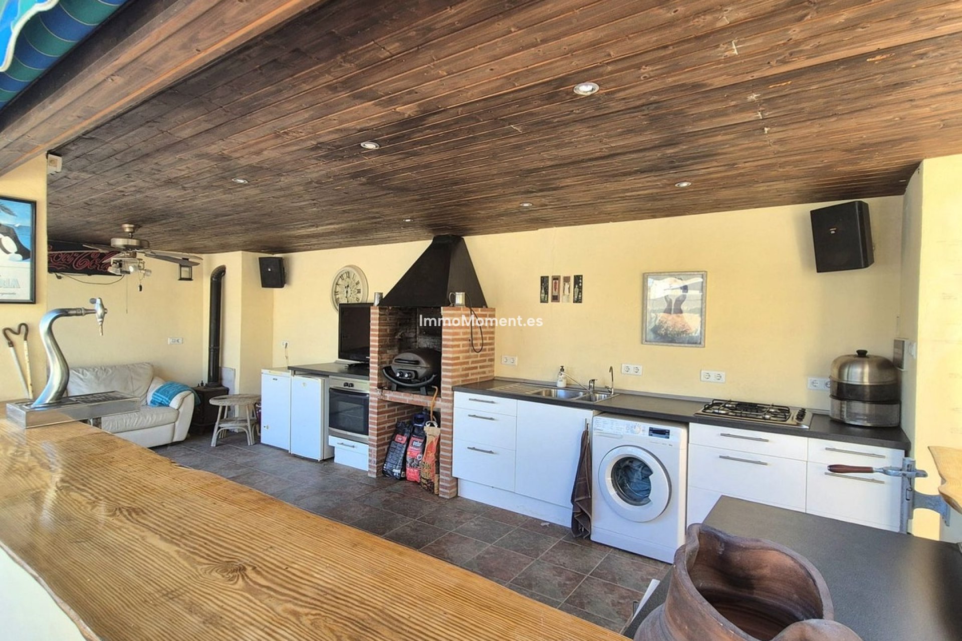 Resale - Villa - Inland  - Coín