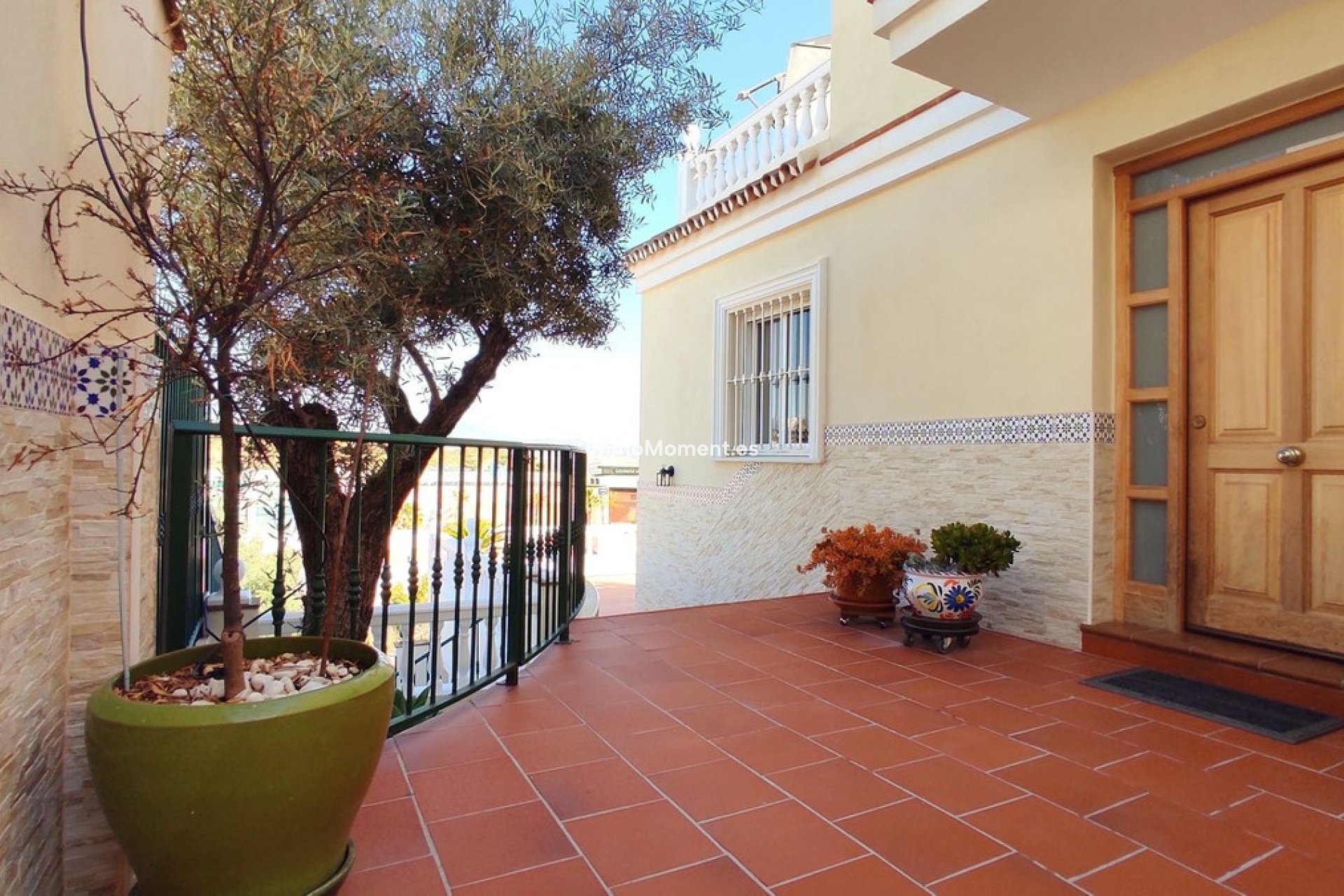 Resale - Villa - Inland  - Coín