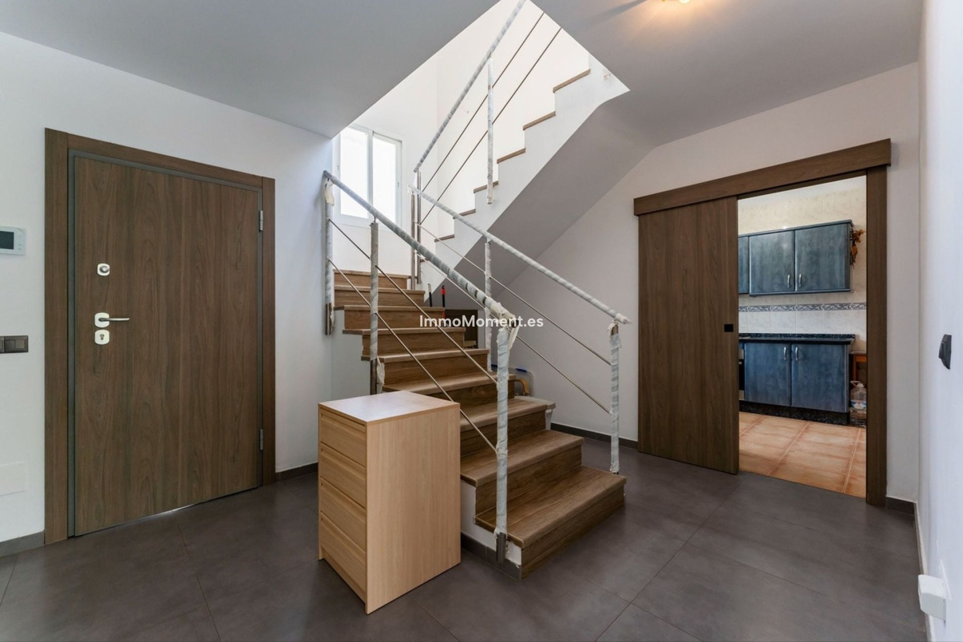 Resale - Villa - Inland  - Coín