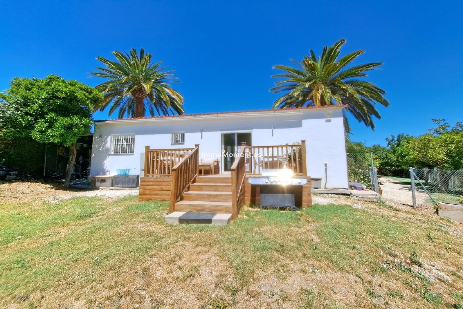 Resale - Villa - Inland  - Coín