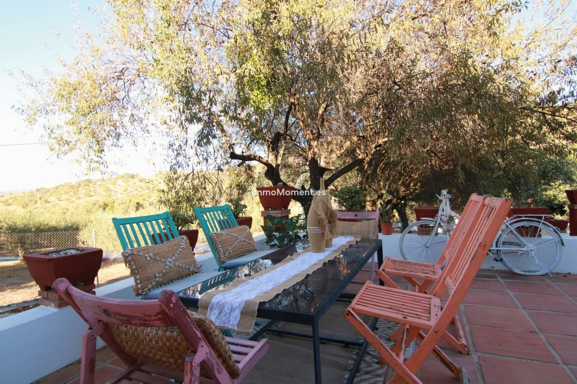 Resale - Villa - Inland  - Coín