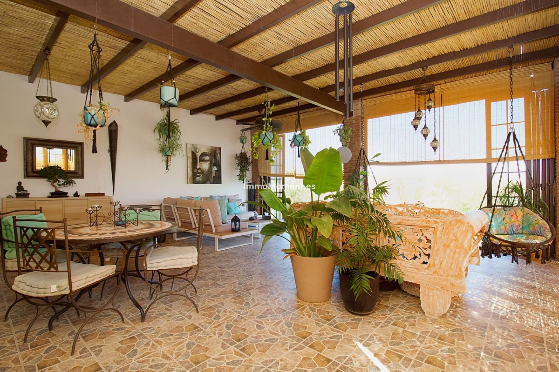 Resale - Villa - Inland  - Coín