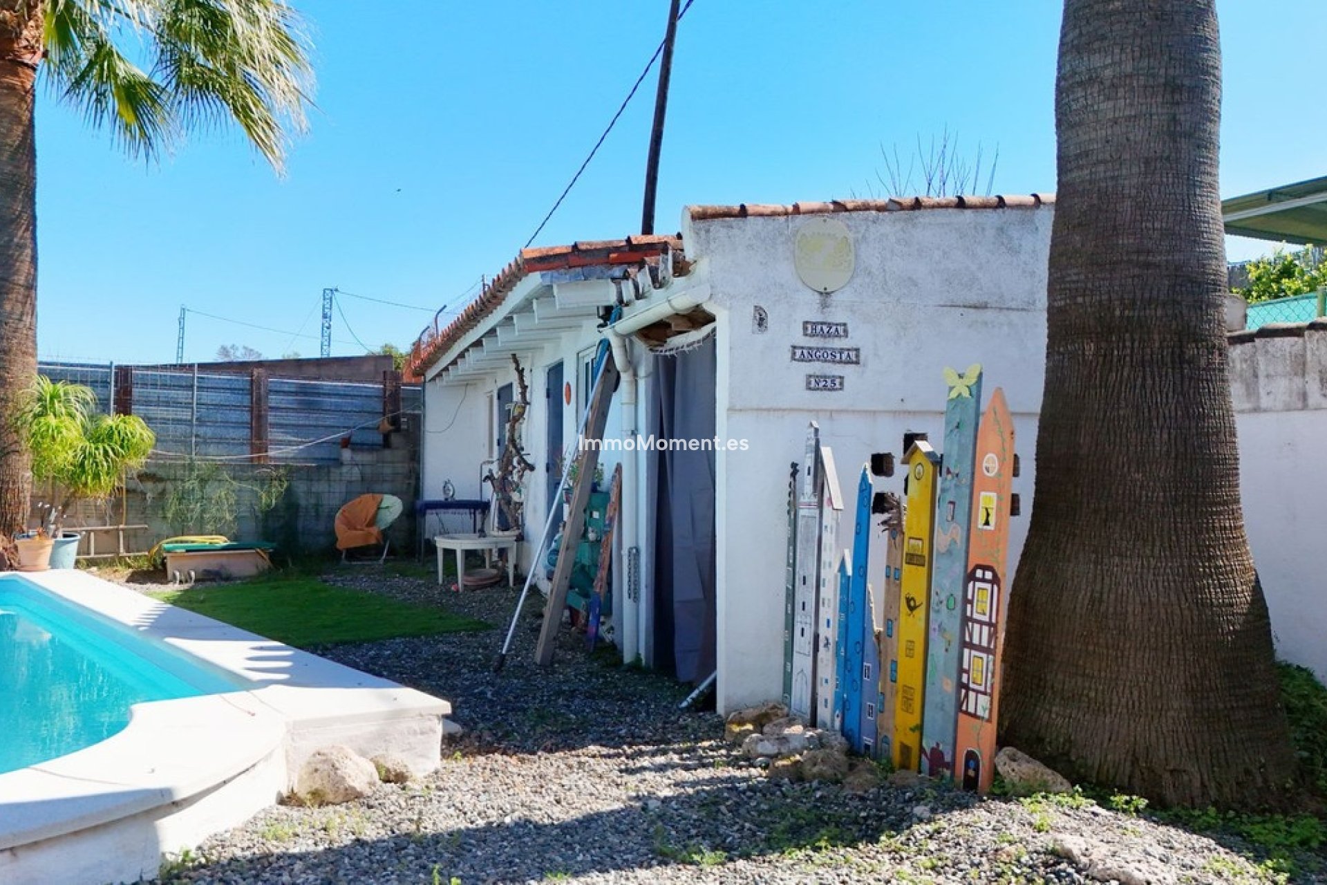 Resale - Villa - Inland  - Coín