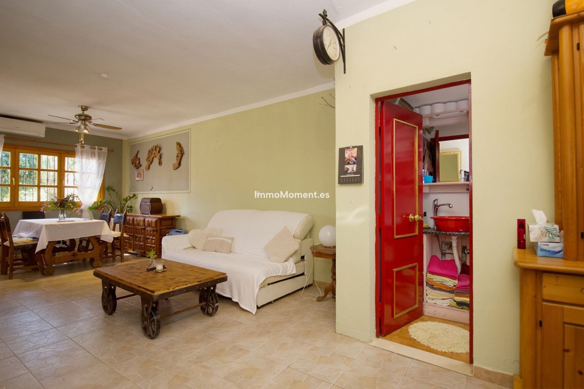 Resale - Villa - Inland  - Coín