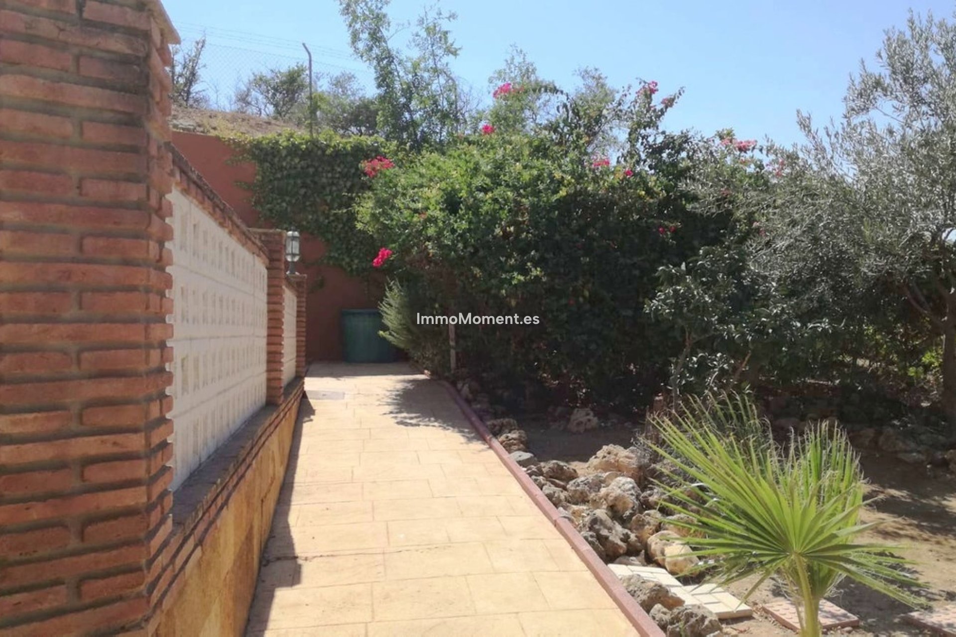 Resale - Villa - Inland  - Estacion de Cartama