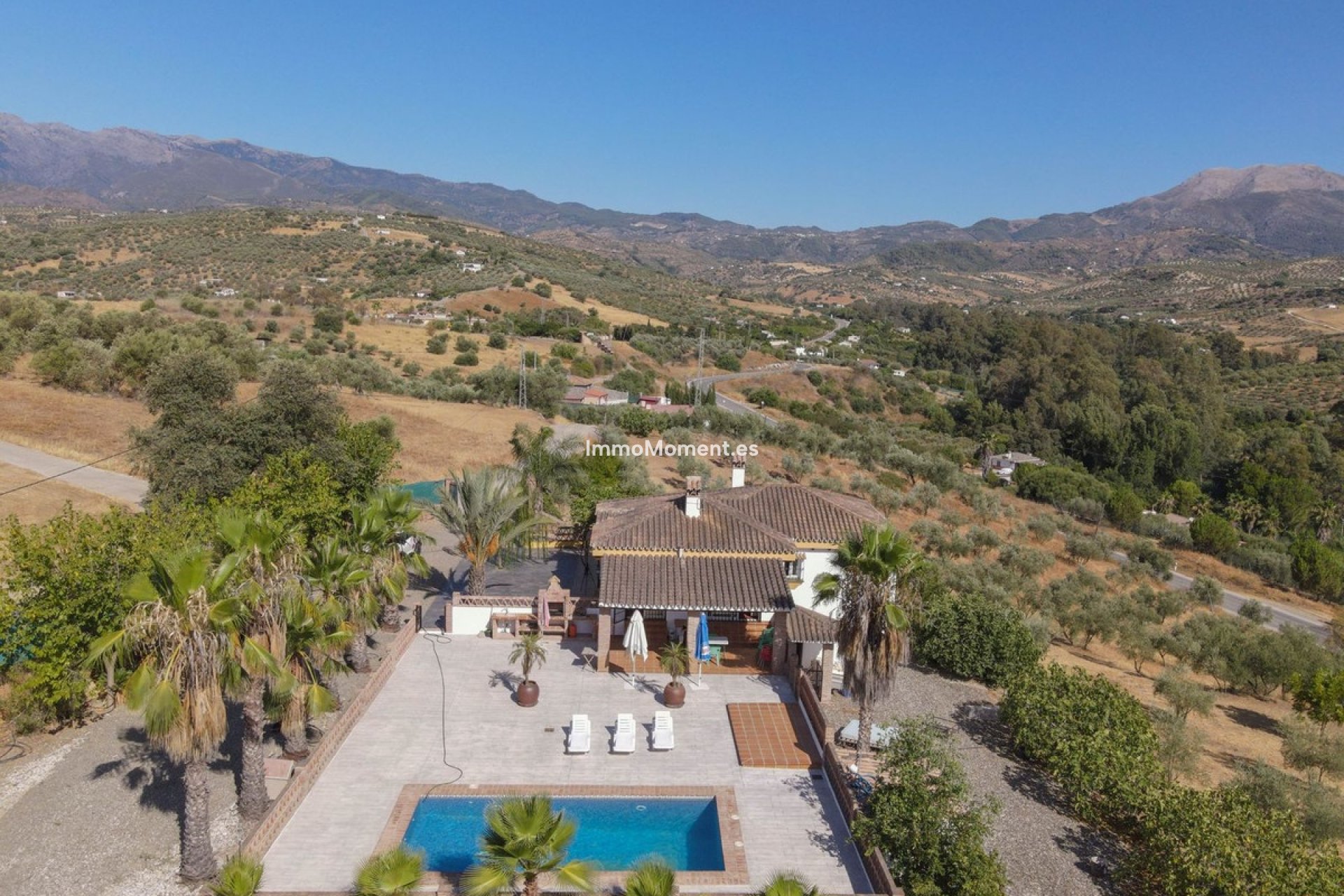 Resale - Villa - Inland  - Guaro