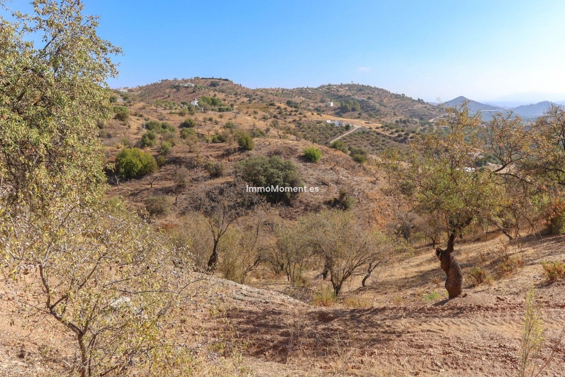 Resale - Villa - Inland  - Guaro