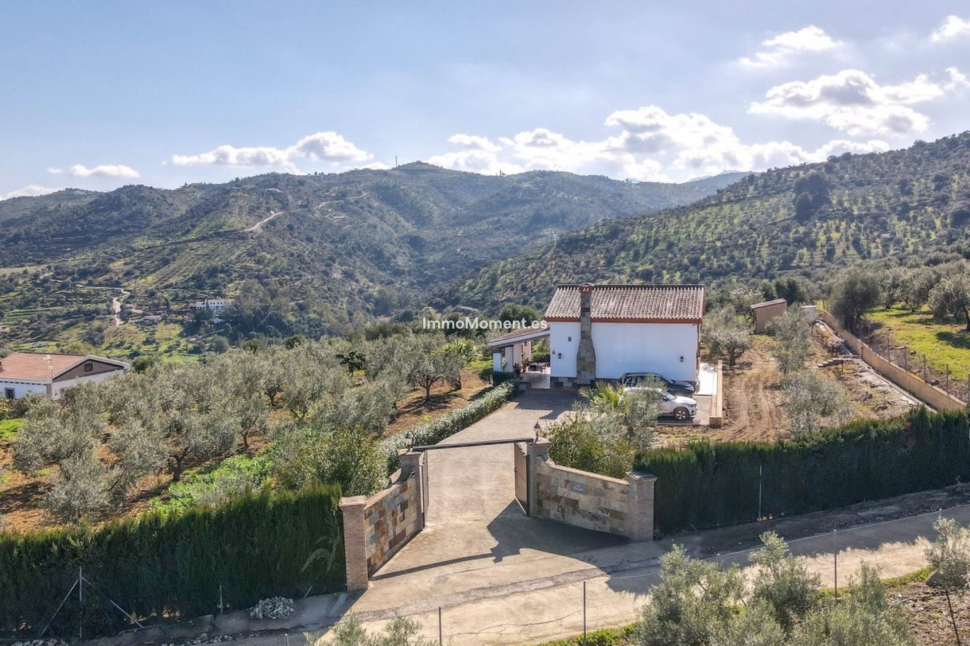 Resale - Villa - Inland  - Guaro