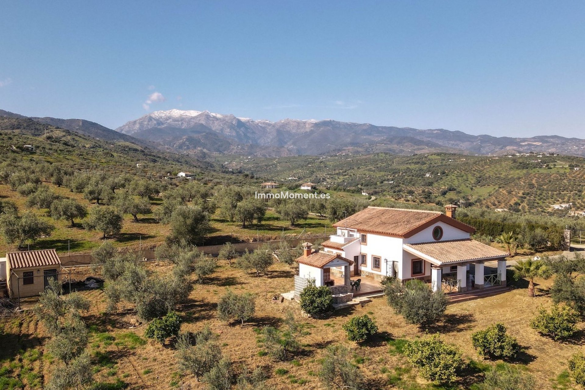 Resale - Villa - Inland  - Guaro