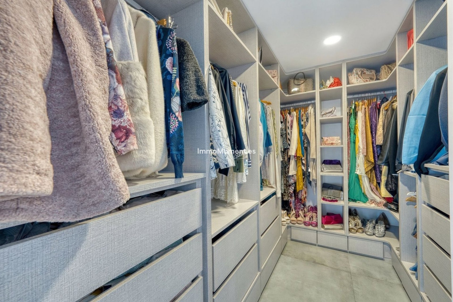 Resale - Villa - Inland  - Istán