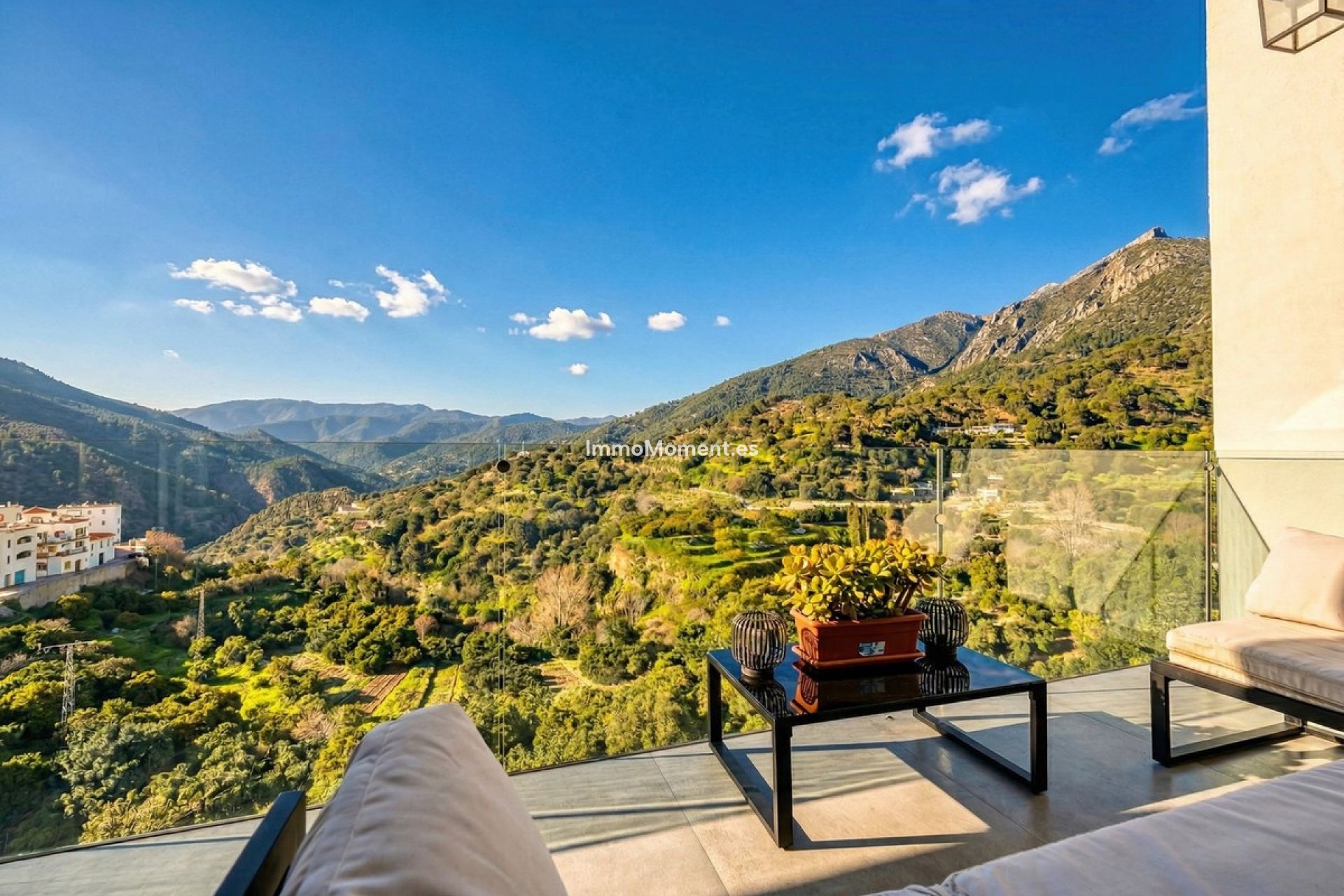 Resale - Villa - Inland  - Istán