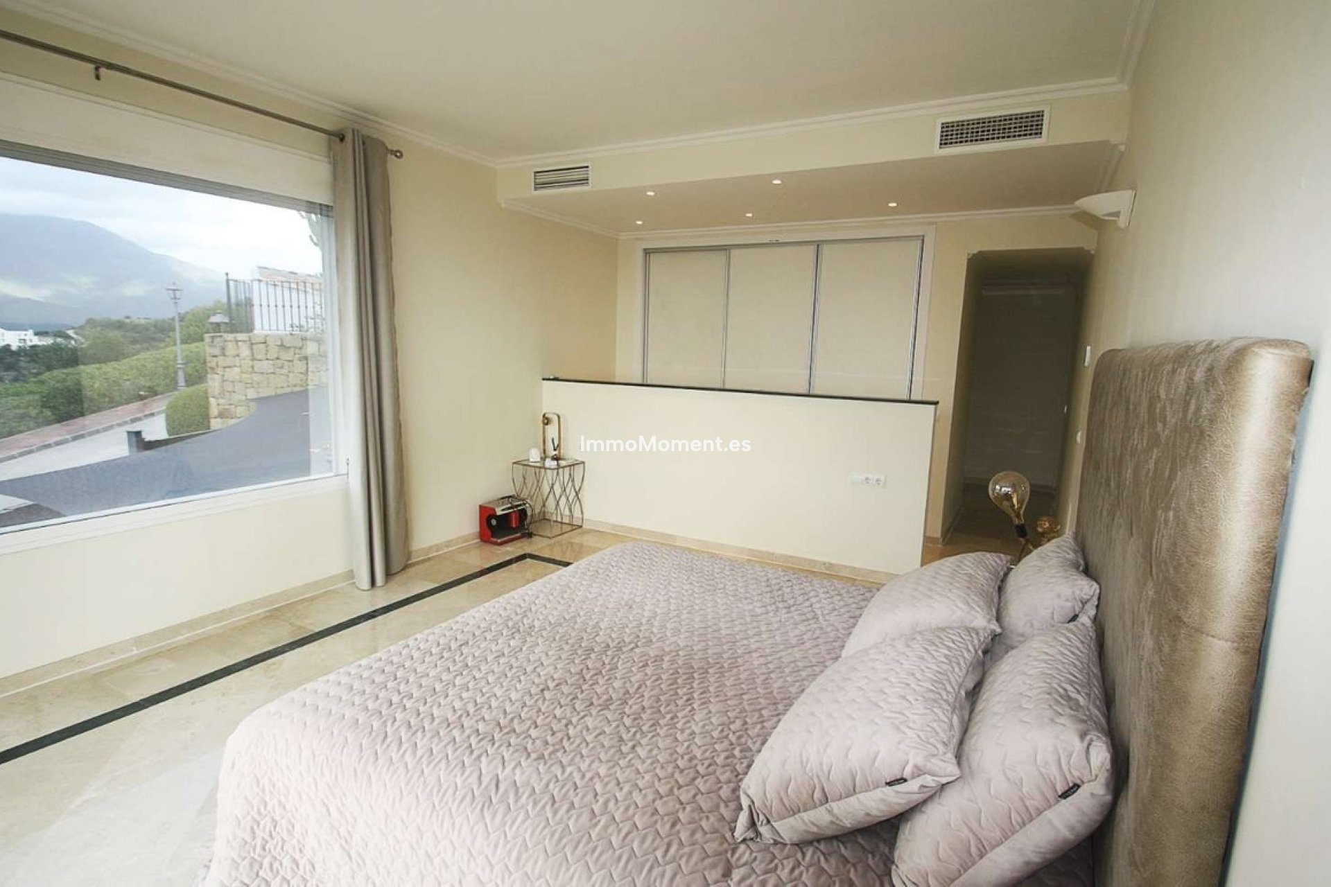 Resale - Villa - Inland  - Istán