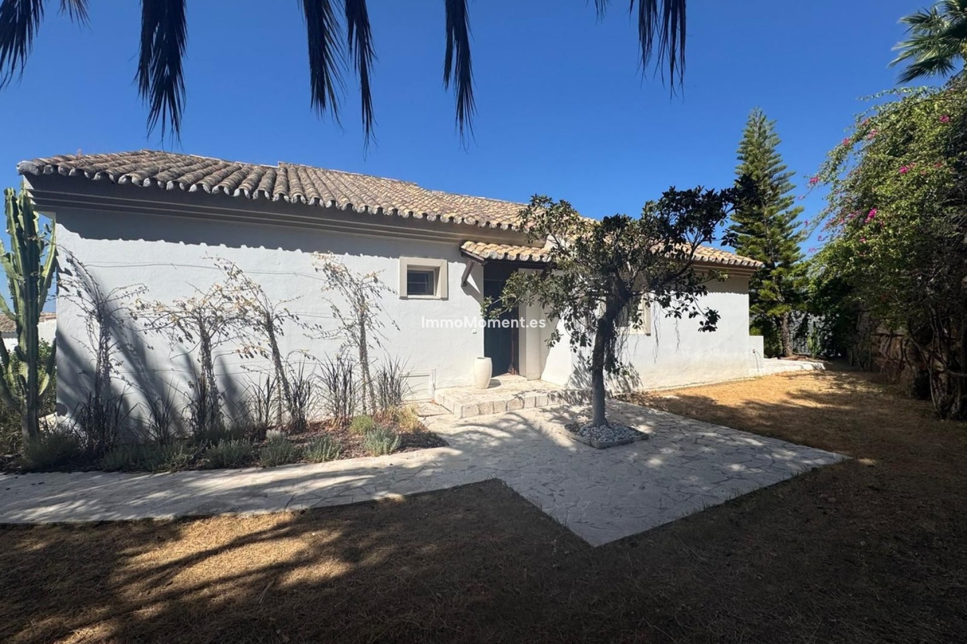 Resale - Villa - Inland  - Istán