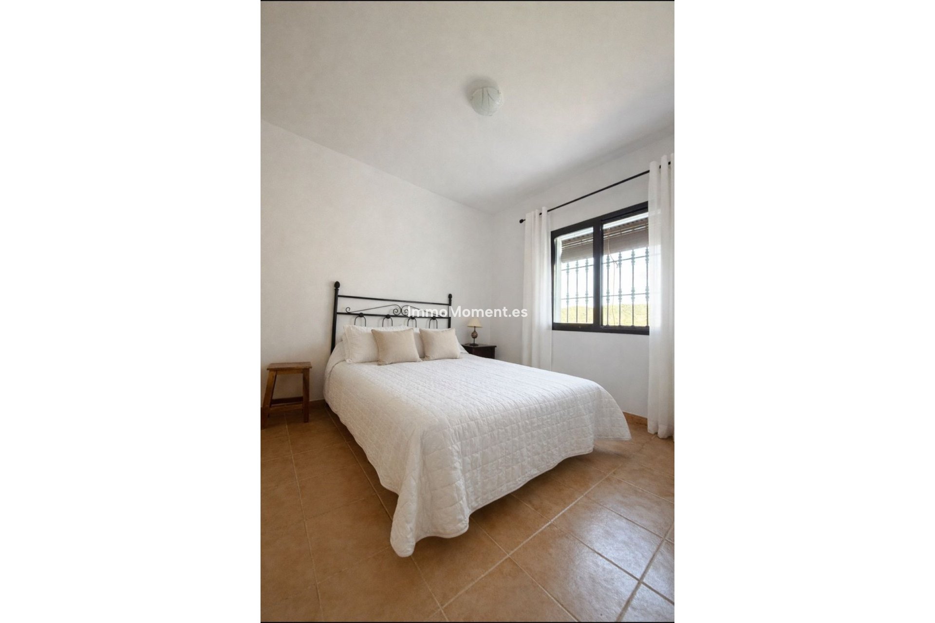 Resale - Villa - Inland  - Istán