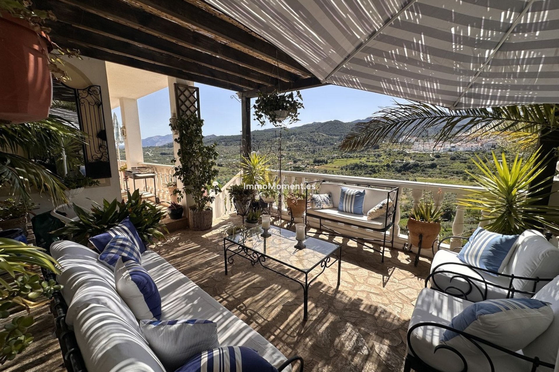 Resale - Villa - Inland  - Monda