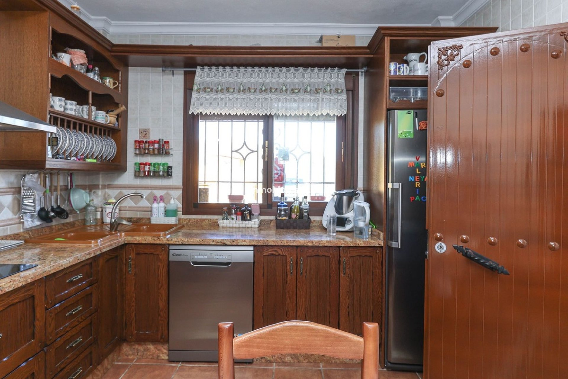 Resale - Villa - Inland  - Monda