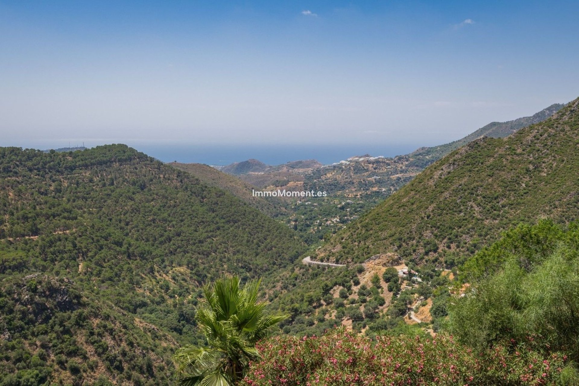 Resale - Villa - Inland  - Ojén