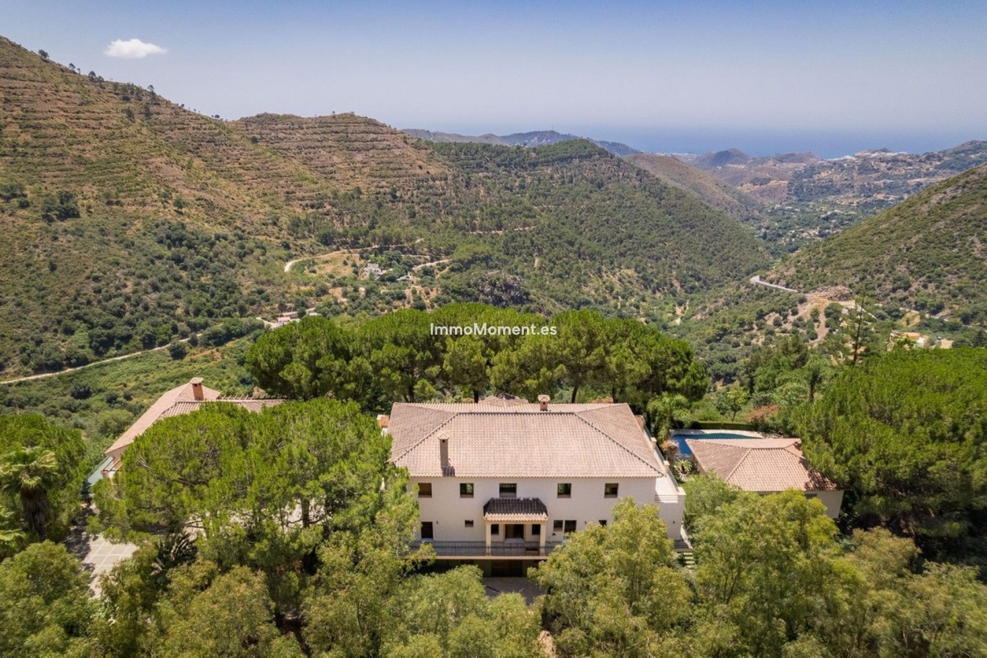 Resale - Villa - Inland  - Ojén