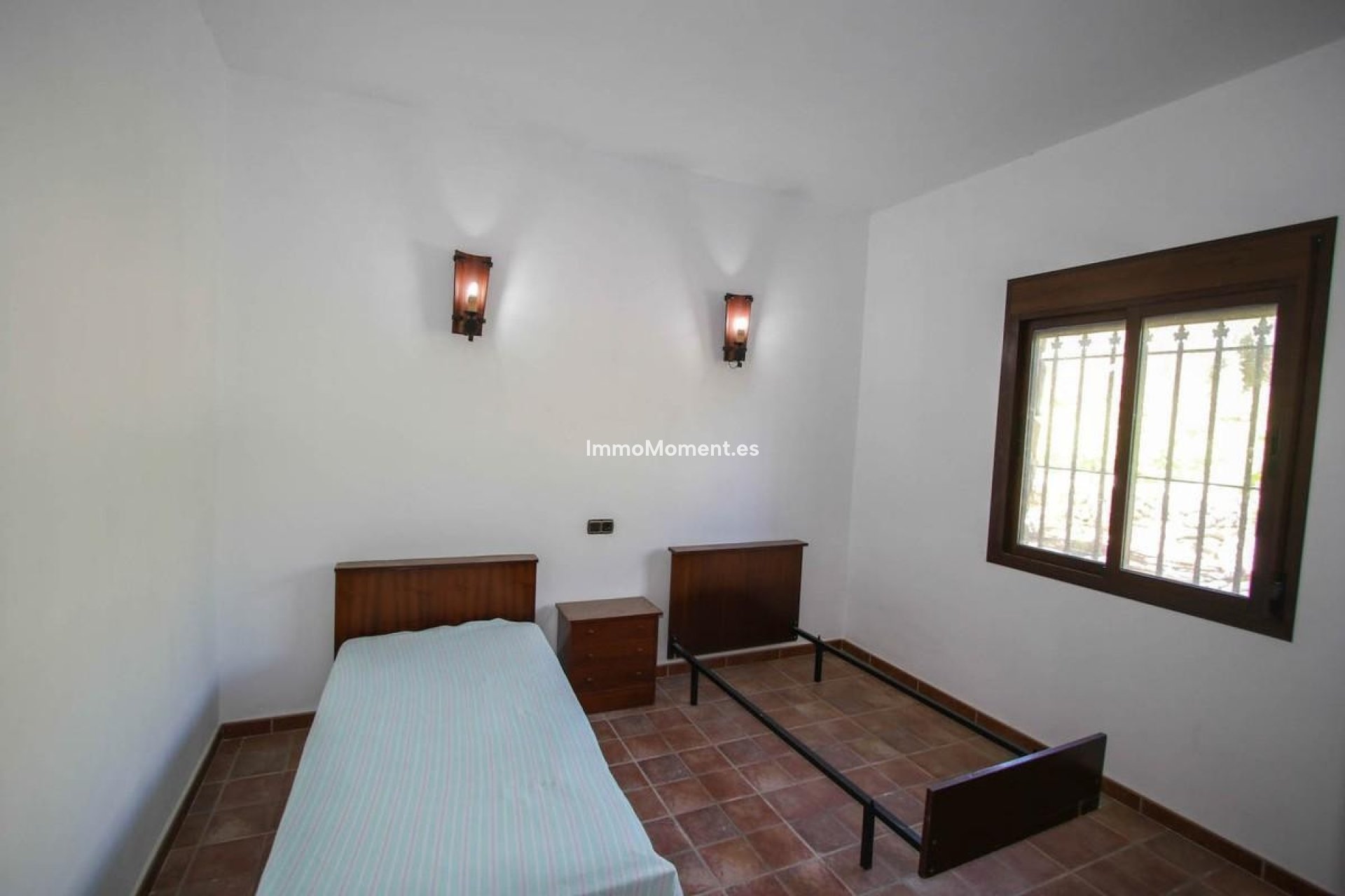 Resale - Villa - Inland  - Pizarra