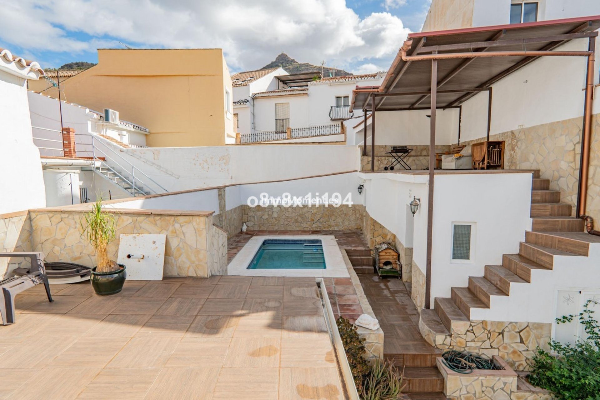 Resale - Villa - Inland  - Pizarra