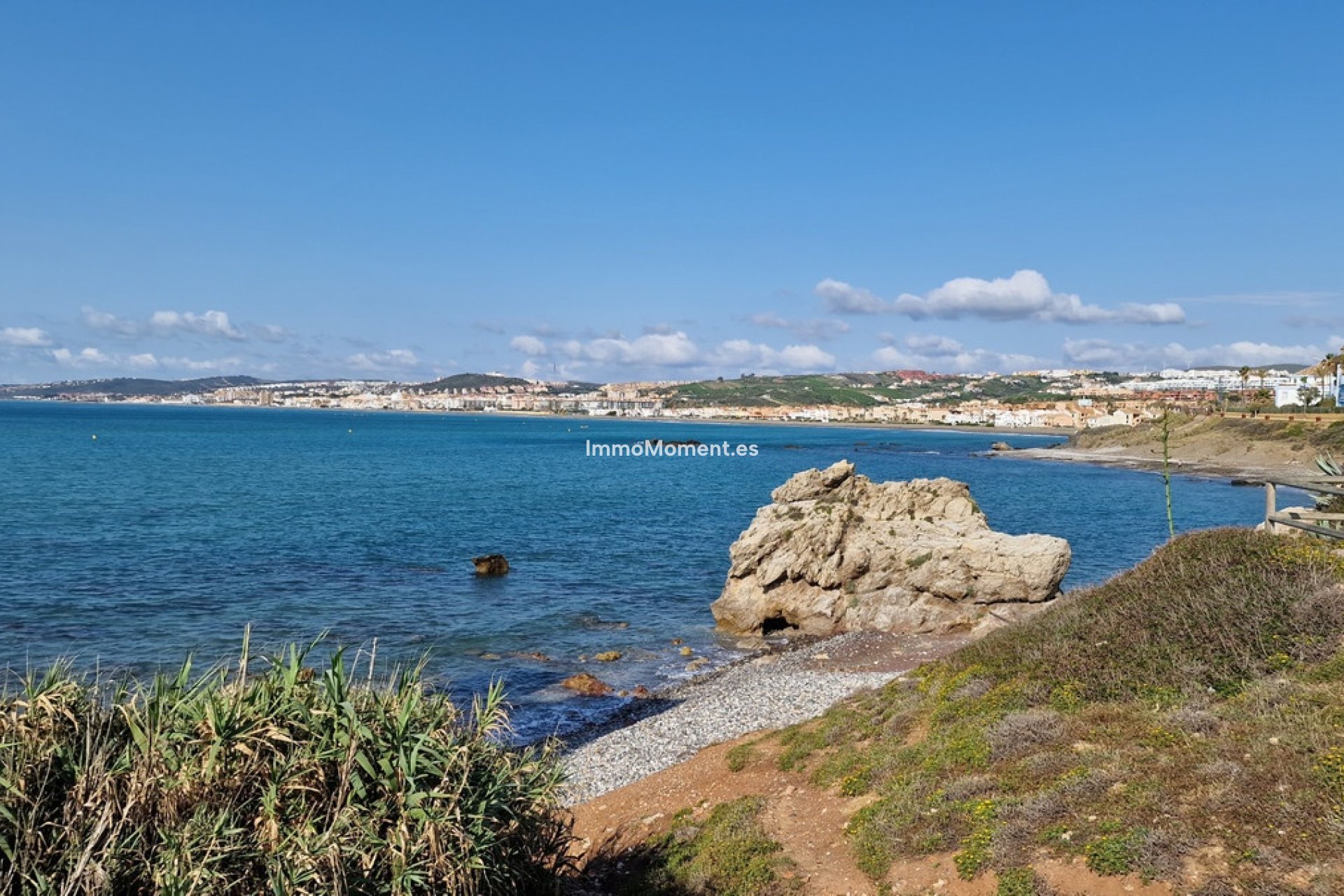 Resale - Villa - Manilva