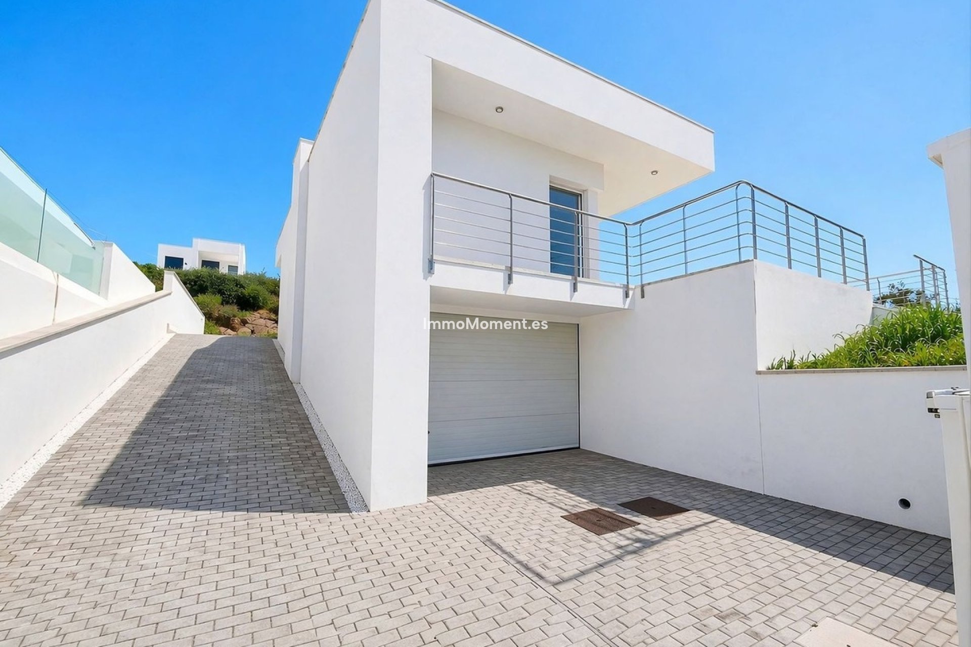 Resale - Villa - Manilva