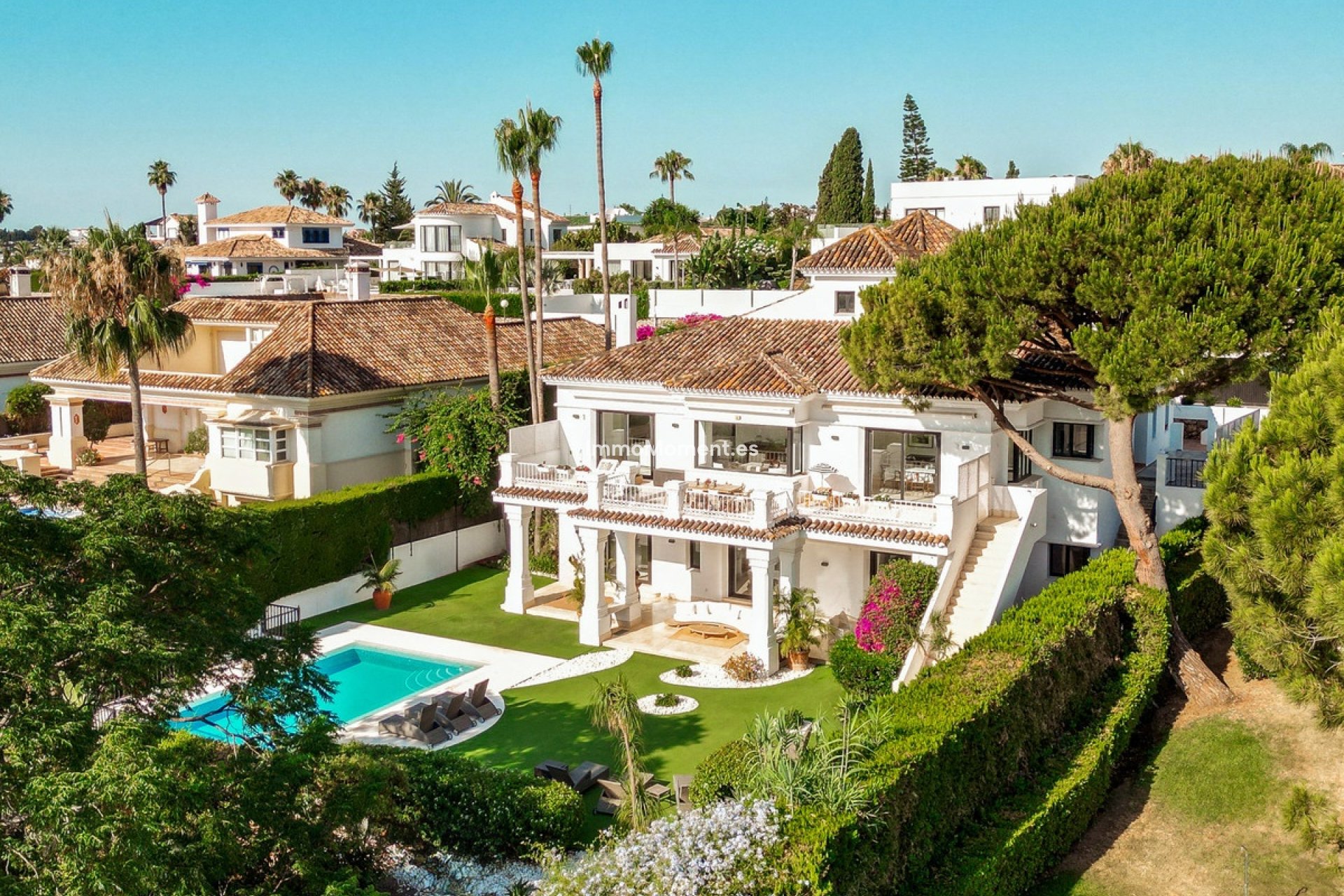 Resale - Villa - Marbella - Aloha