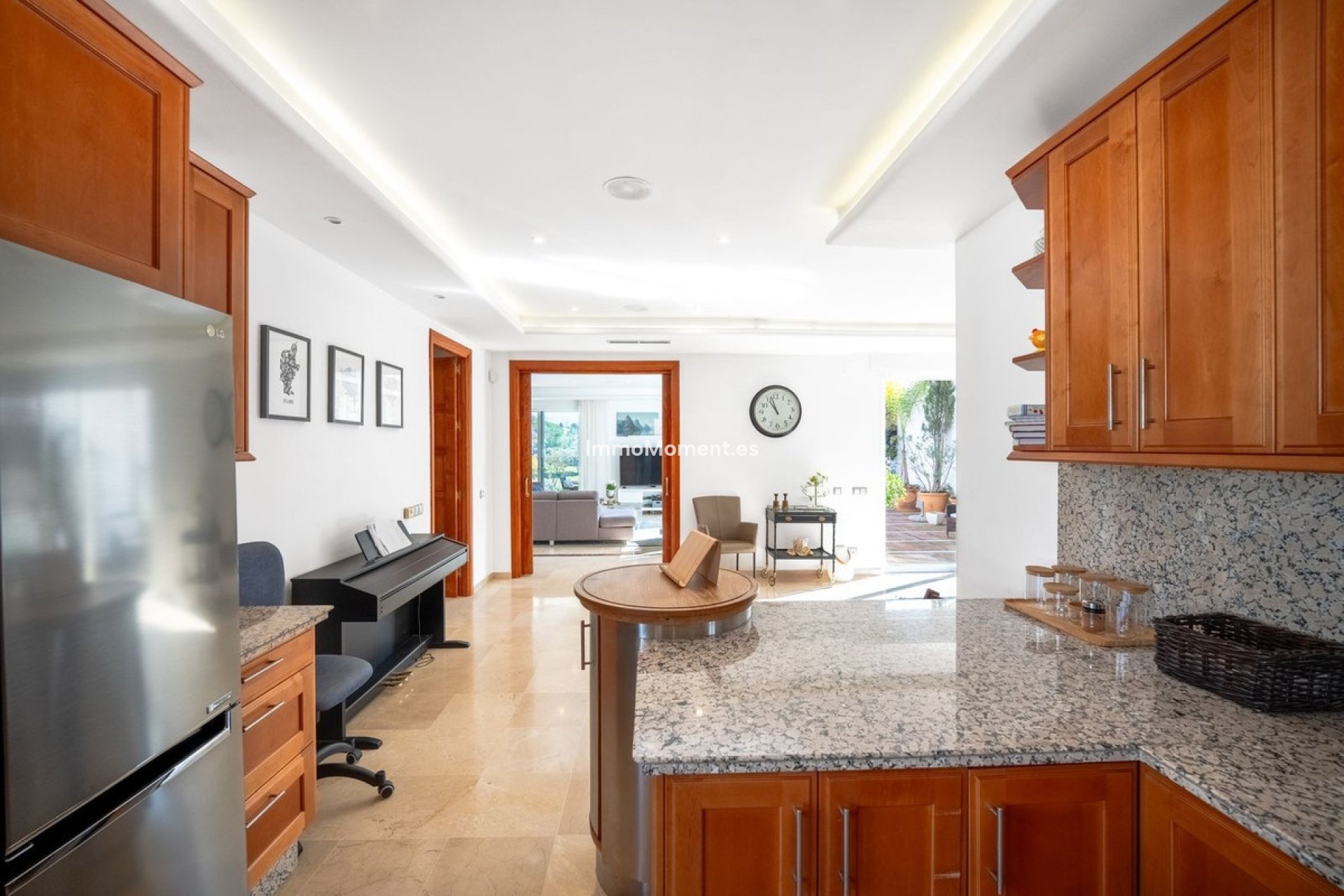 Resale - Villa - Marbella - Aloha