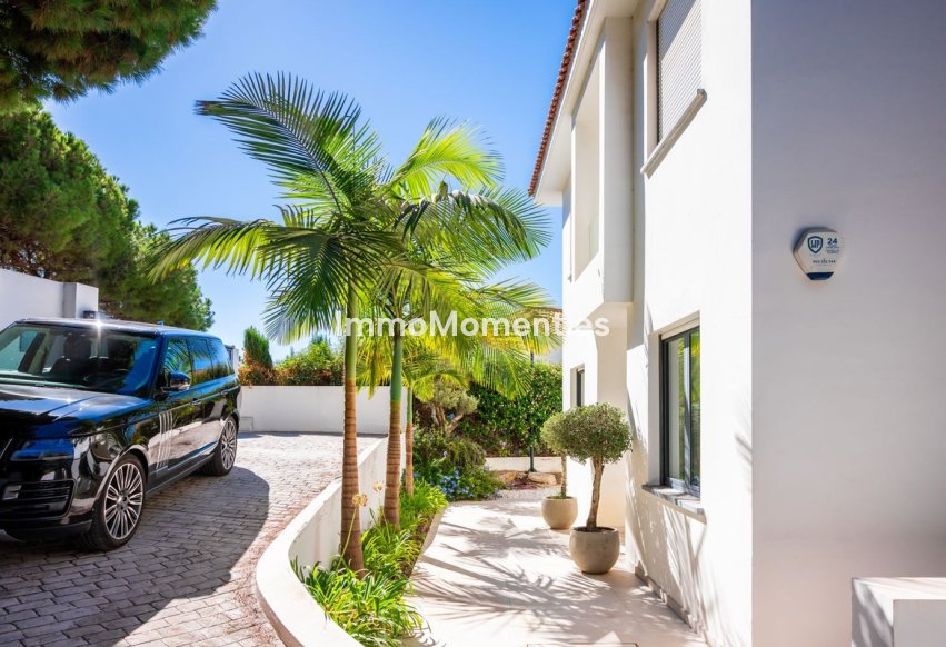 Resale - Villa - Marbella - Artola