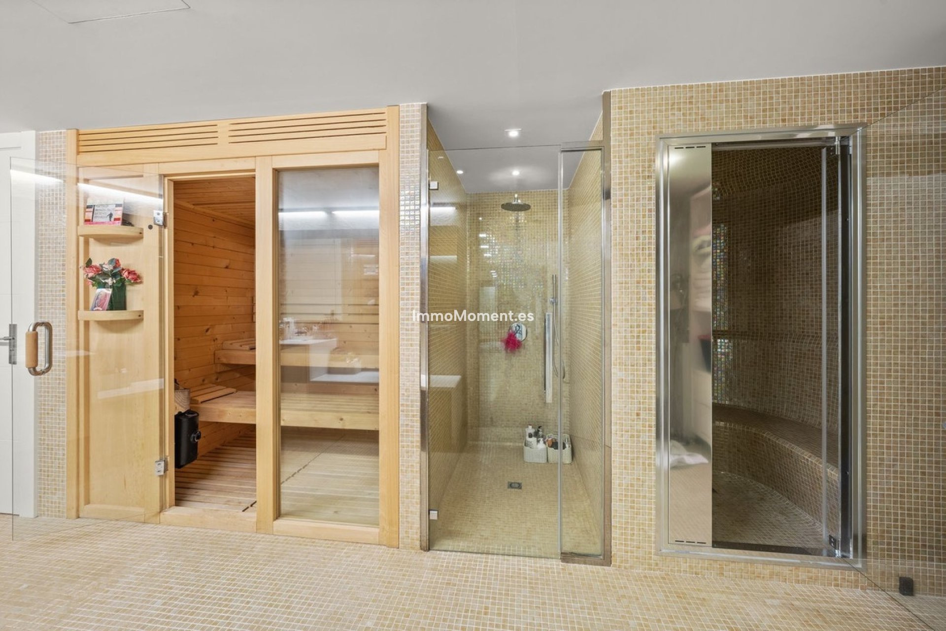 Resale - Villa - Marbella - Bahía de Marbella