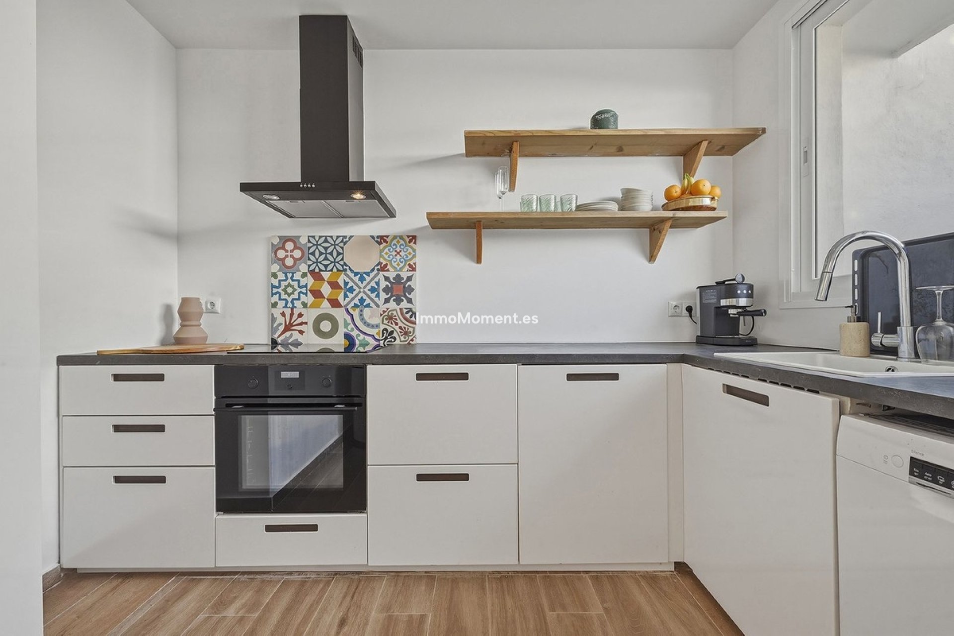 Resale - Villa - Marbella - Cabopino