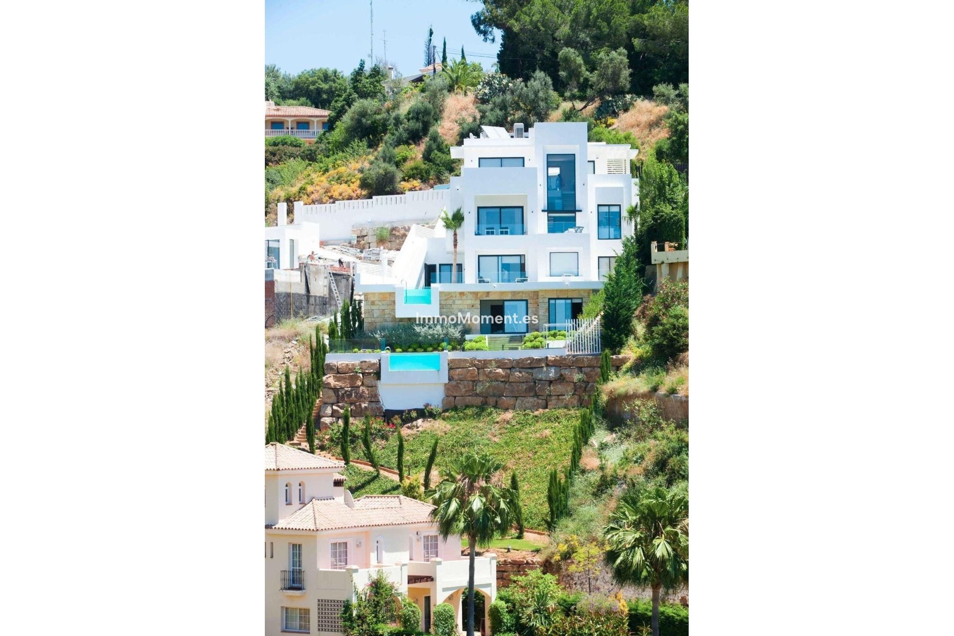 Resale - Villa - Marbella - El Rosario