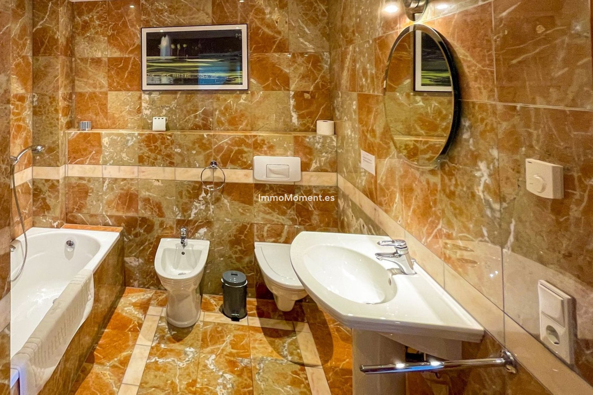 Resale - Villa - Marbella - El Rosario