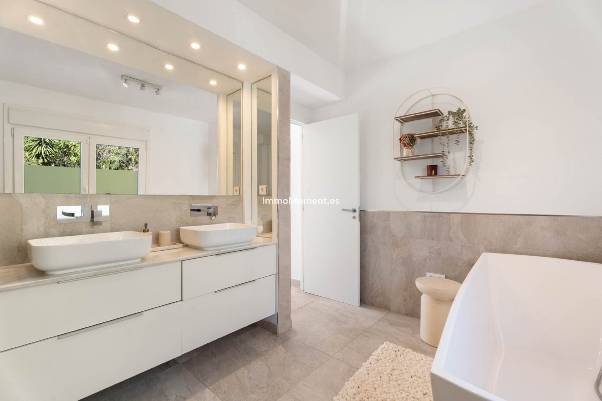 Resale - Villa - Marbella - El Rosario