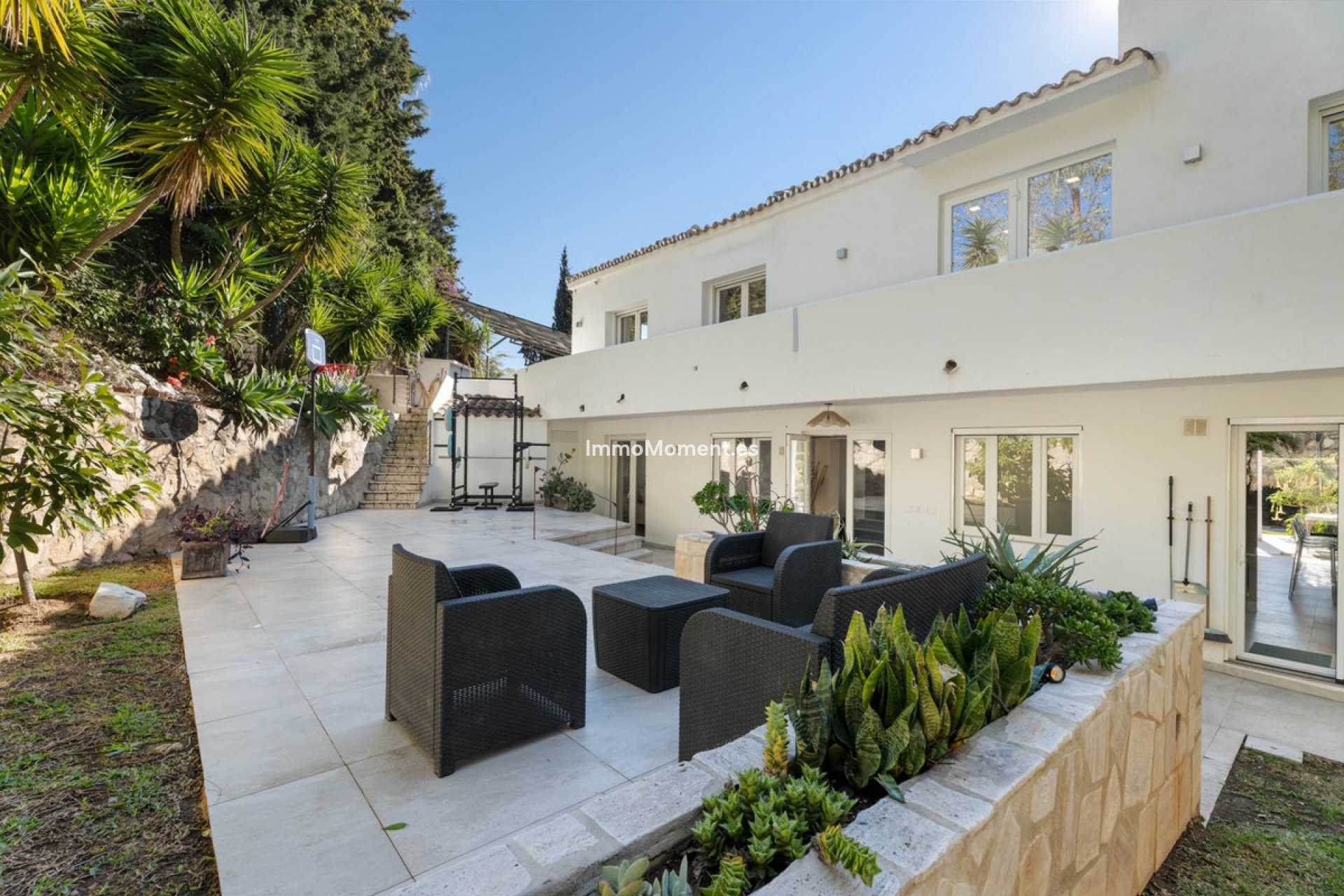 Resale - Villa - Marbella - El Rosario