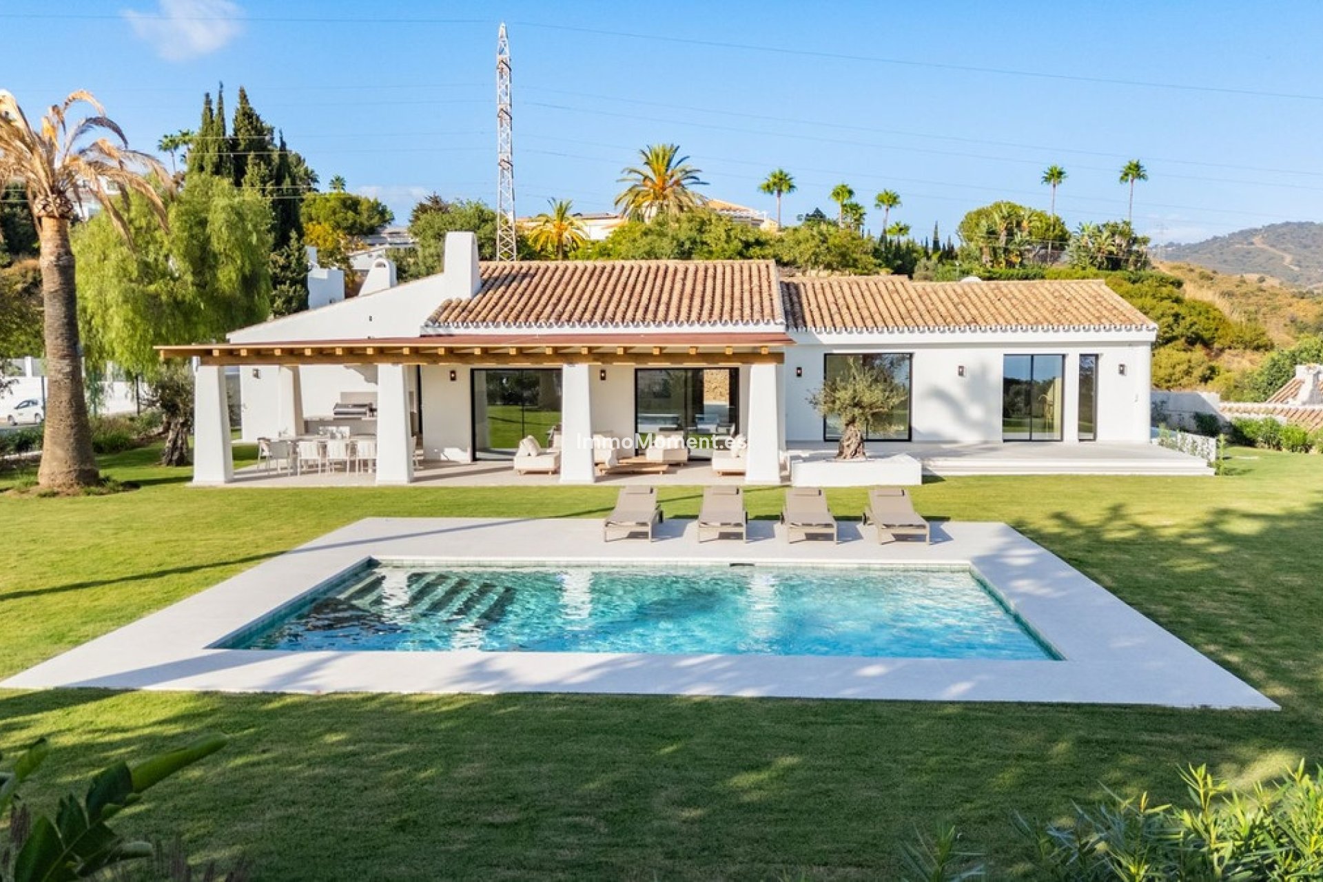 Resale - Villa - Marbella - El Rosario