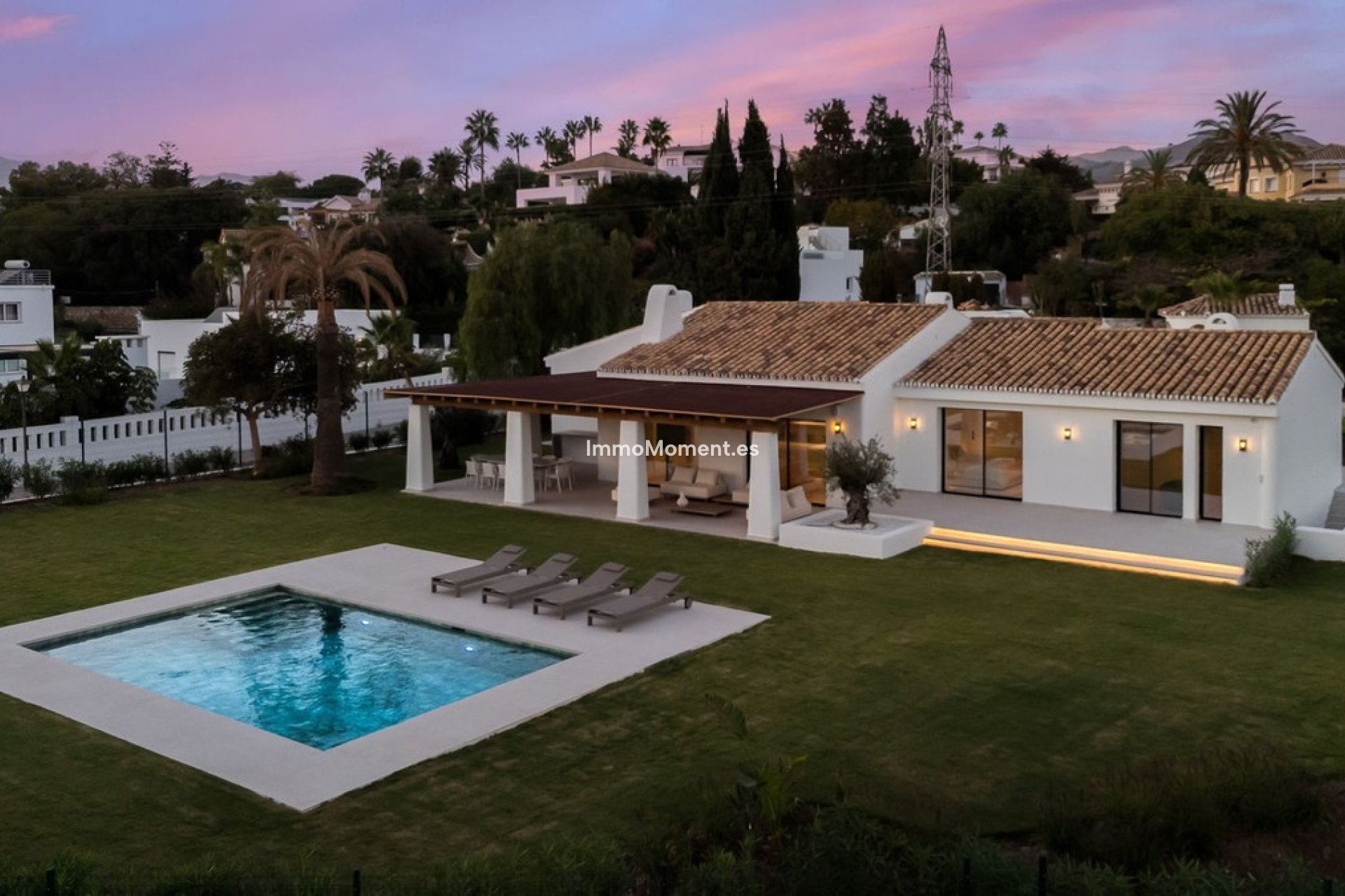 Resale - Villa - Marbella - El Rosario