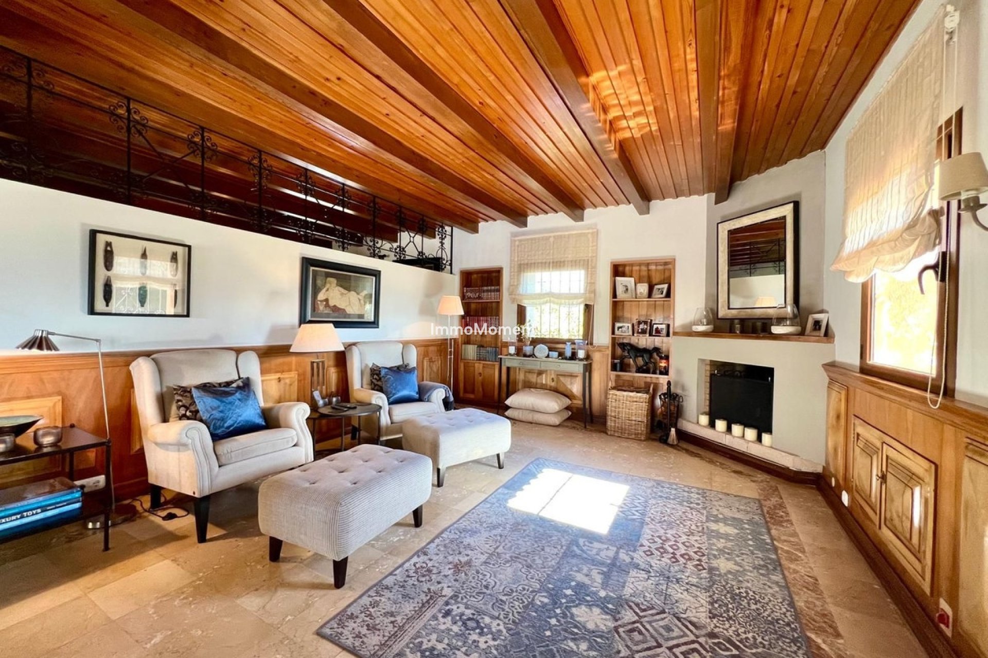 Resale - Villa - Marbella - Elviria