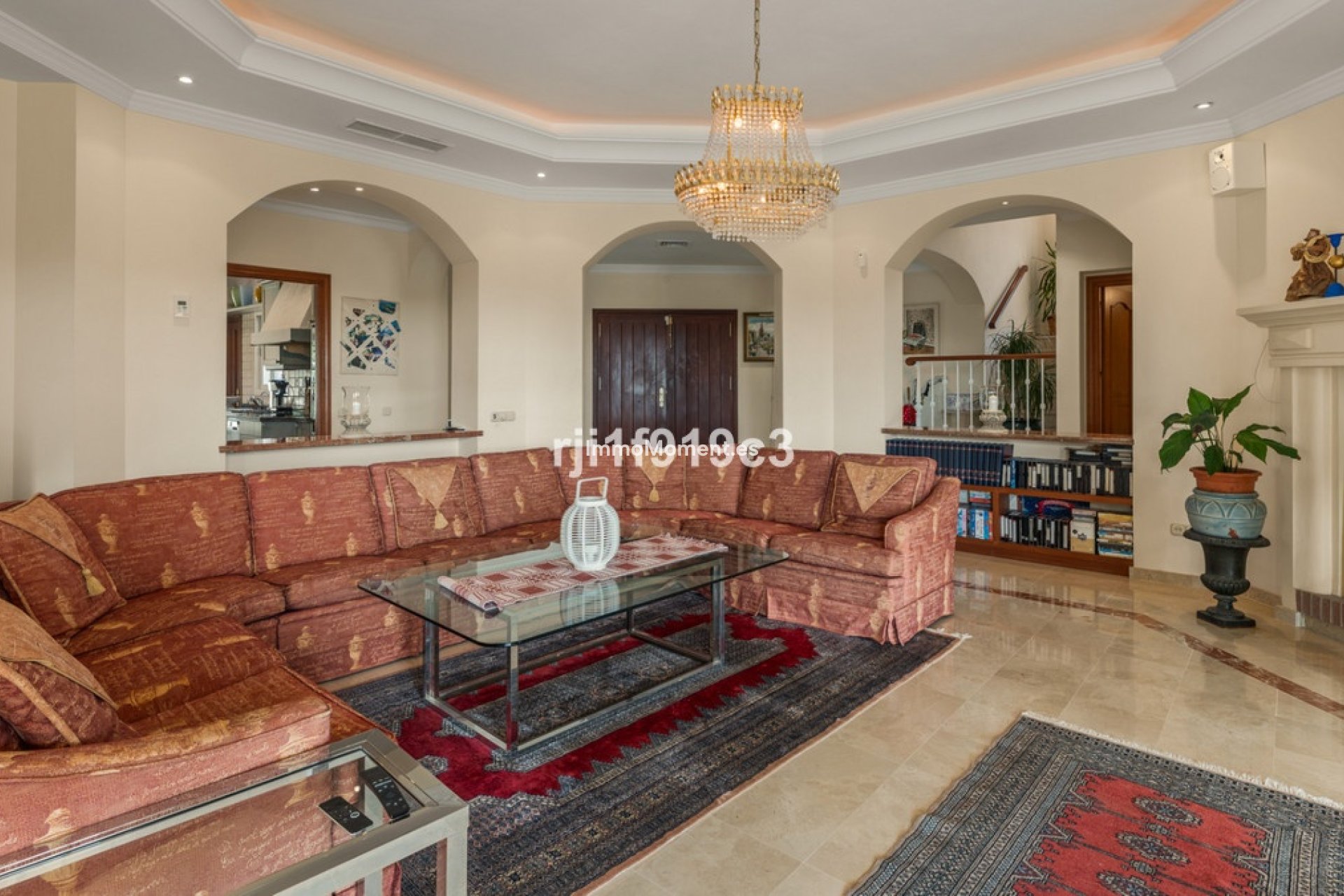 Resale - Villa - Marbella - Elviria