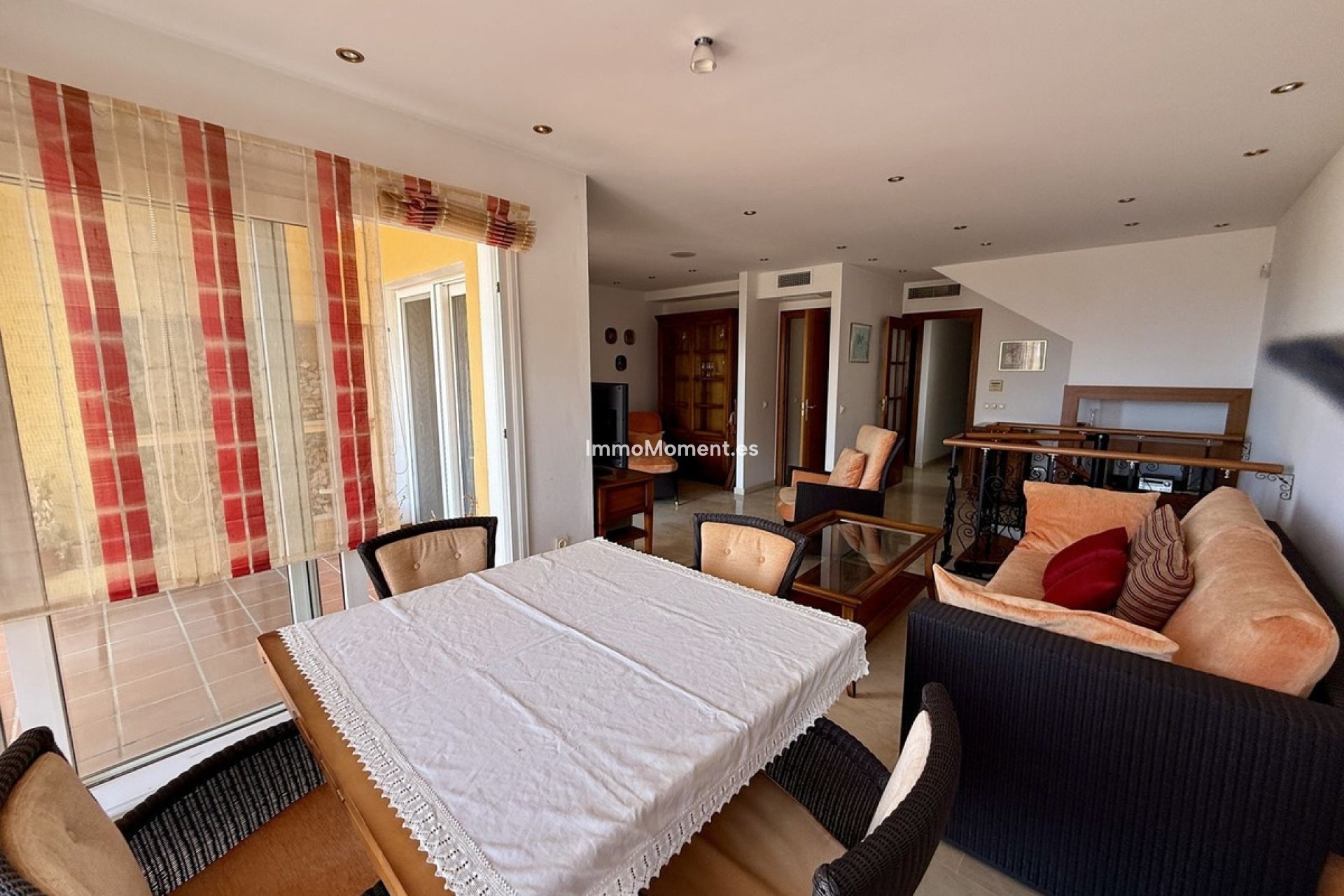 Resale - Villa - Marbella - Elviria