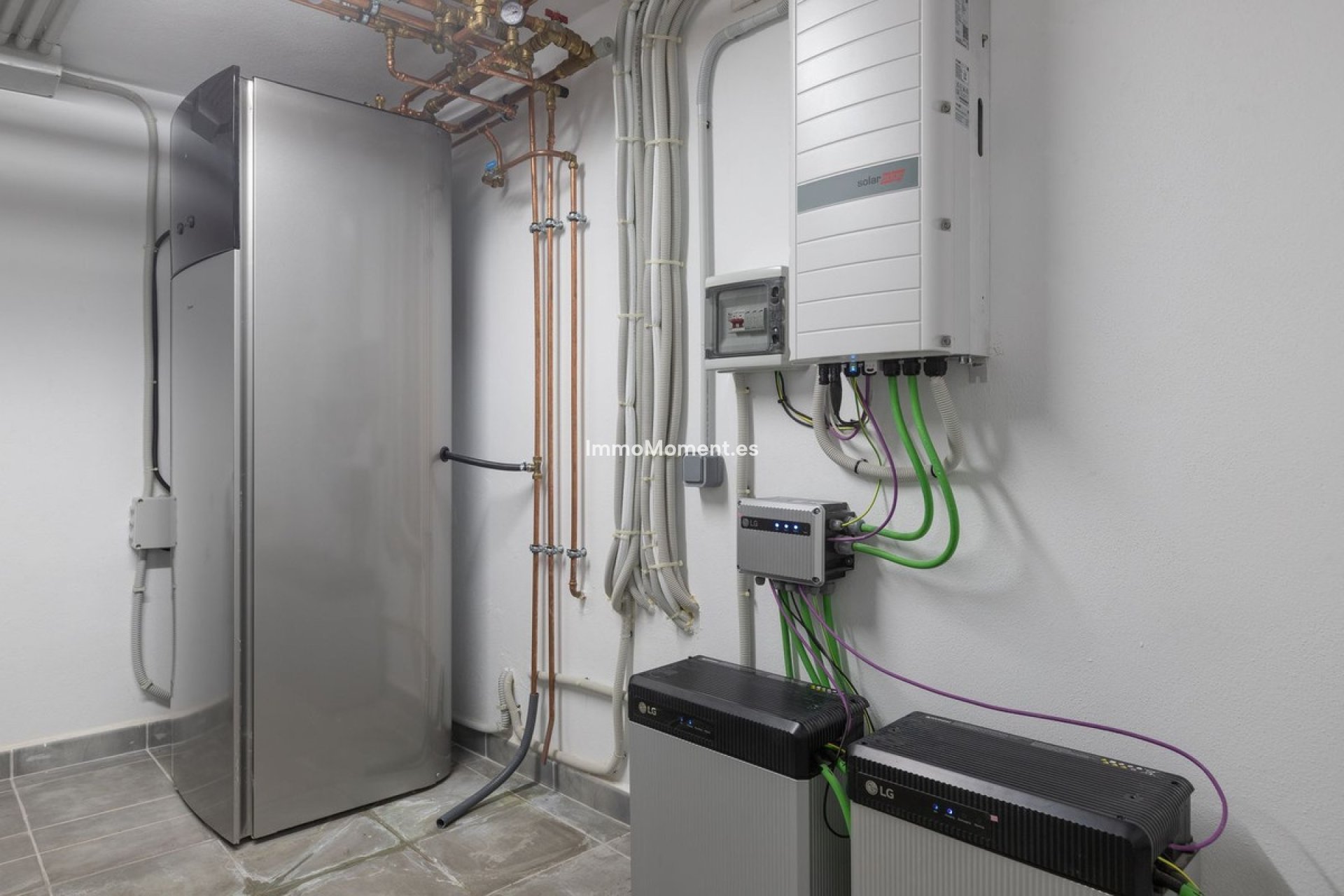 Resale - Villa - Marbella - Elviria