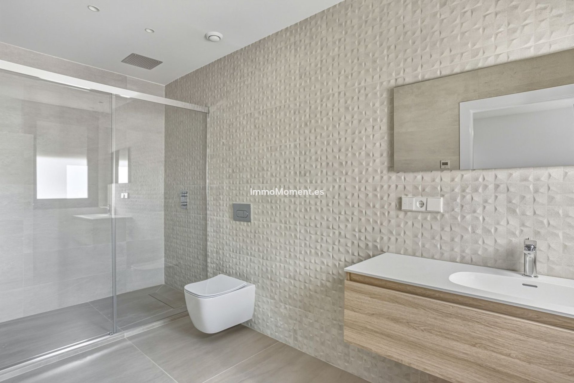 Resale - Villa - Marbella - Elviria