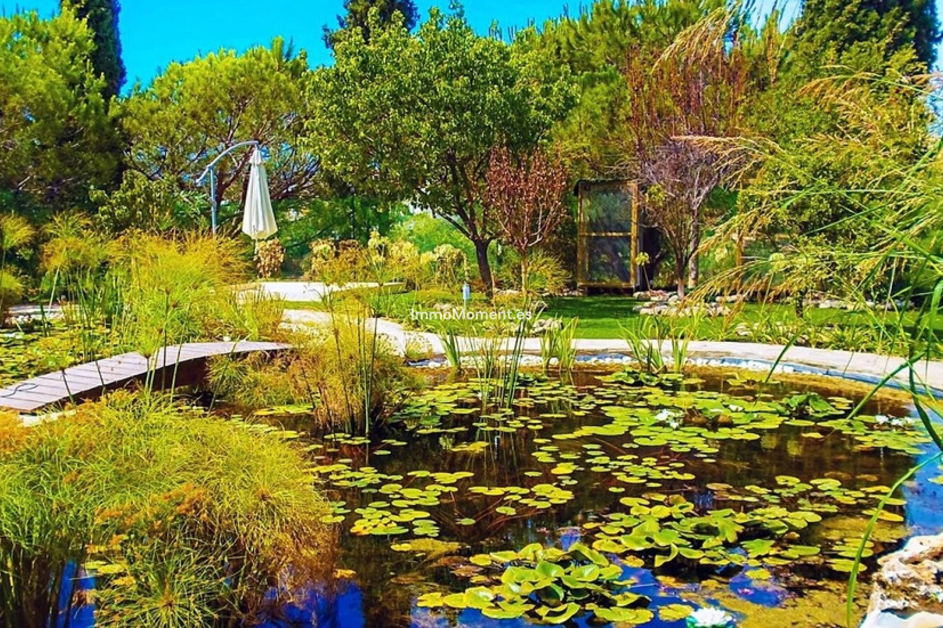 Resale - Villa - Marbella - Elviria