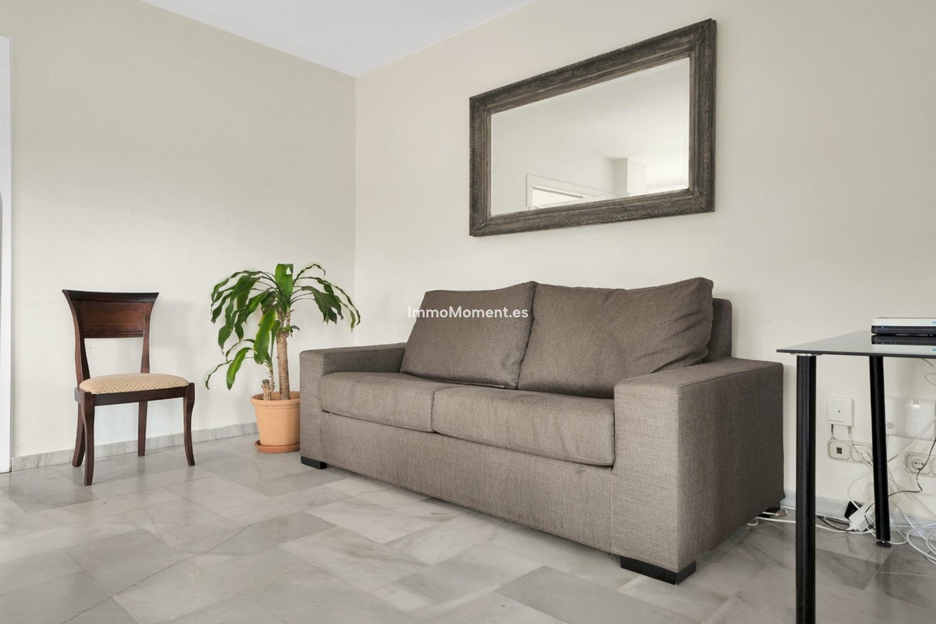 Resale - Villa - Marbella - Elviria